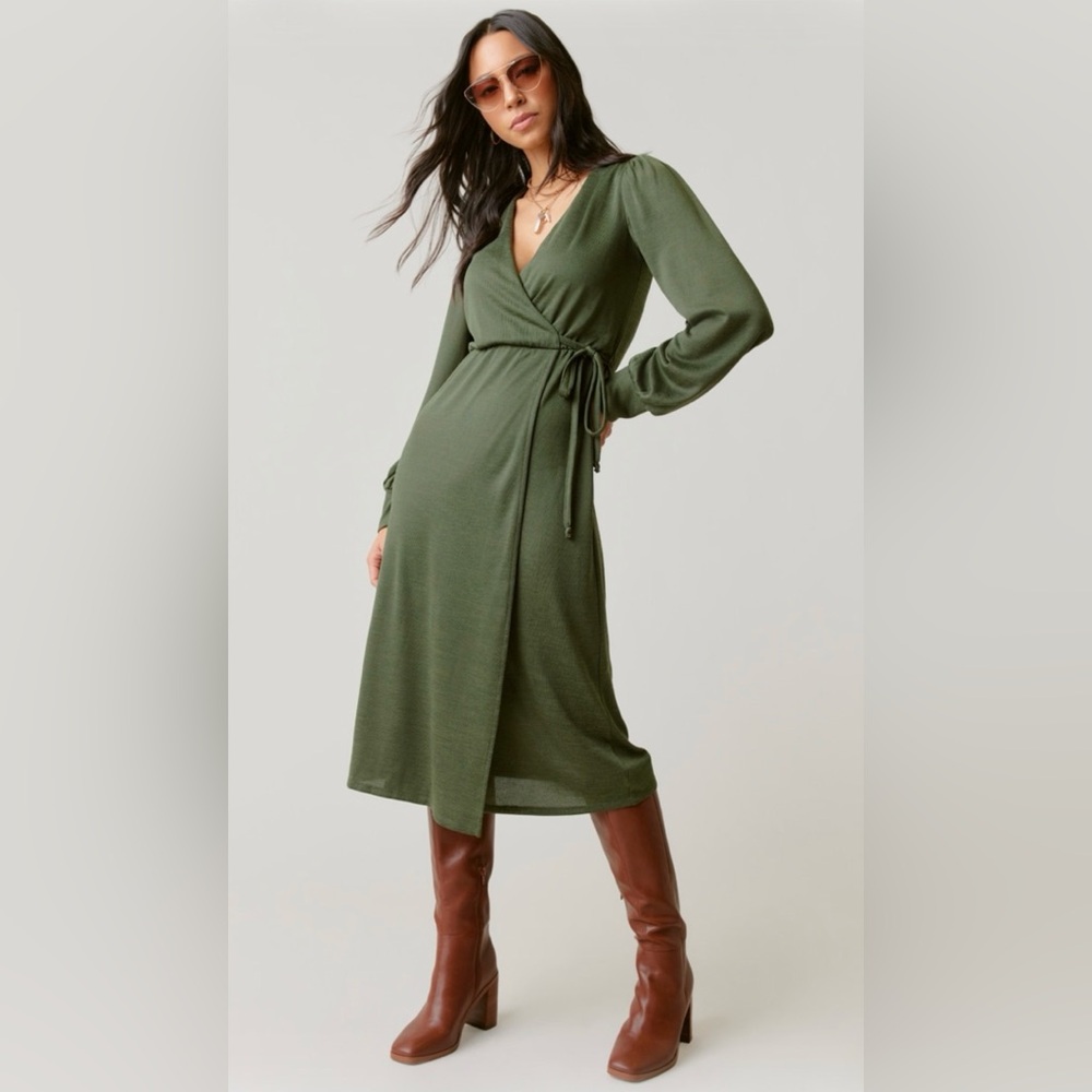 Francesca's Collections Olive Long Sleeve Dress